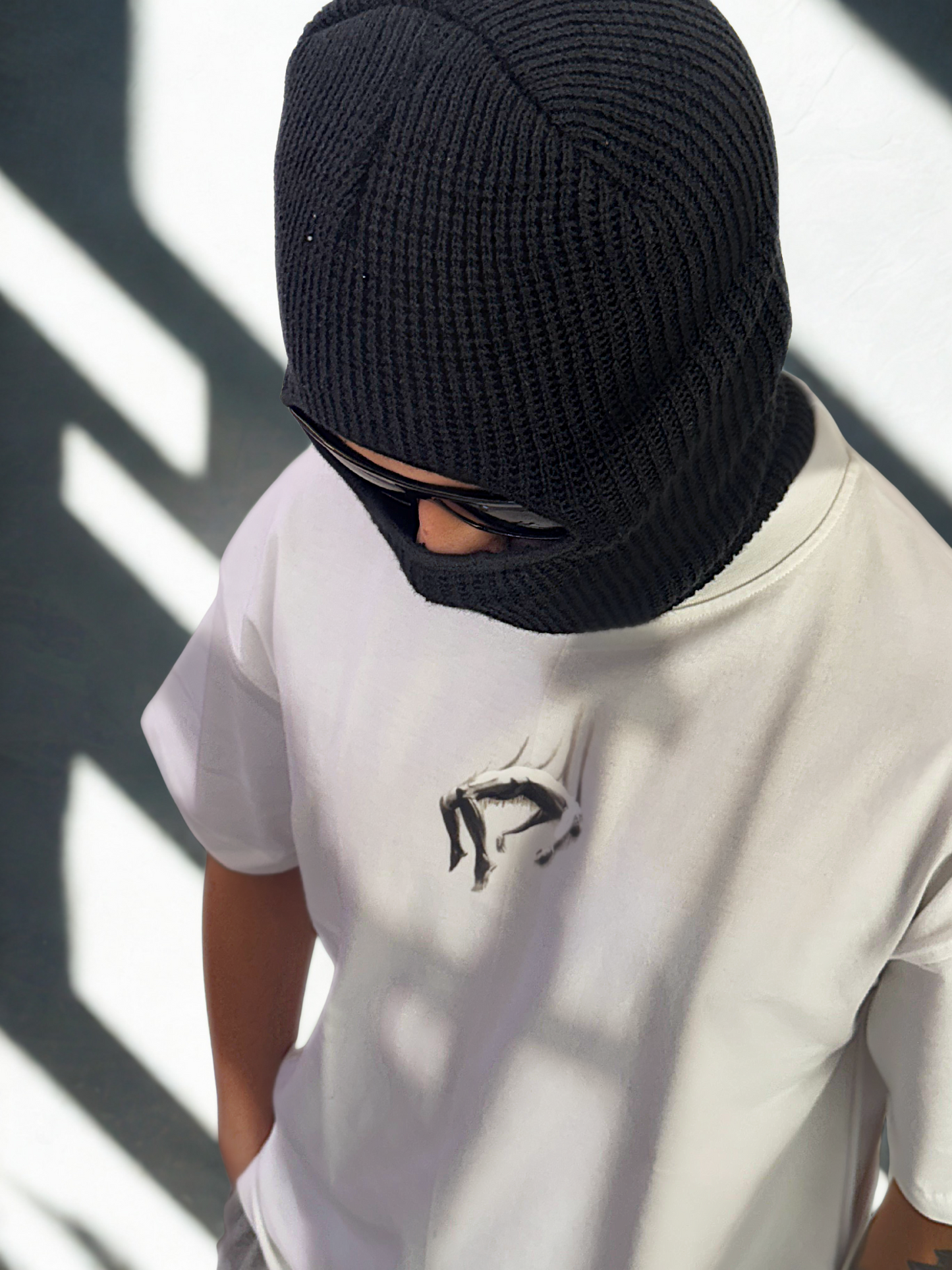 “Face of Silence” Oversized Tee – SAVVIX